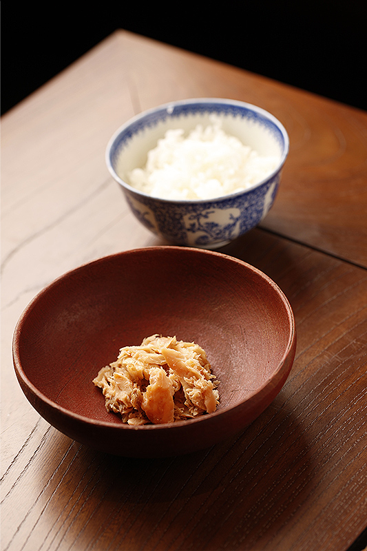 越後村上・無添加寒風塩引き鮭 焼きほぐし
