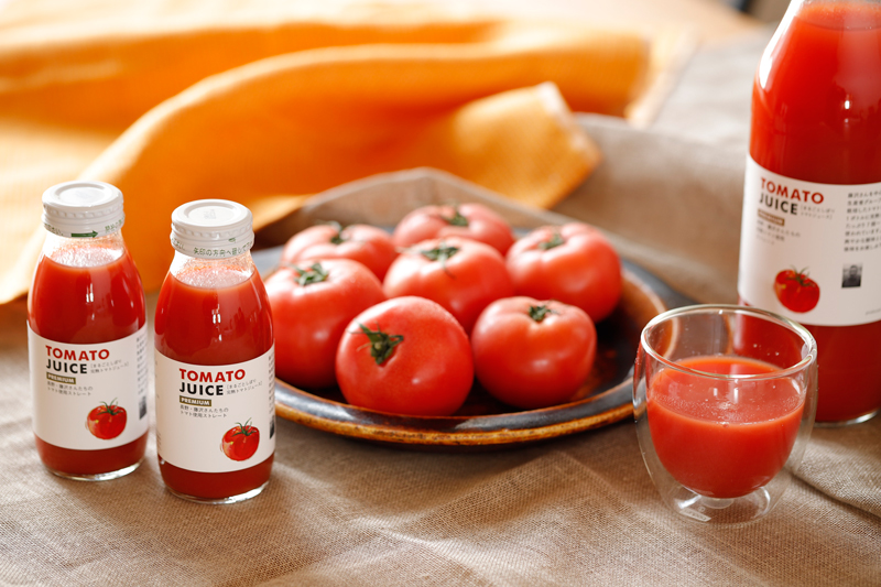 藤沢さんたちの完熟トマト使用 無添加まるごとしぼりトマトジュース