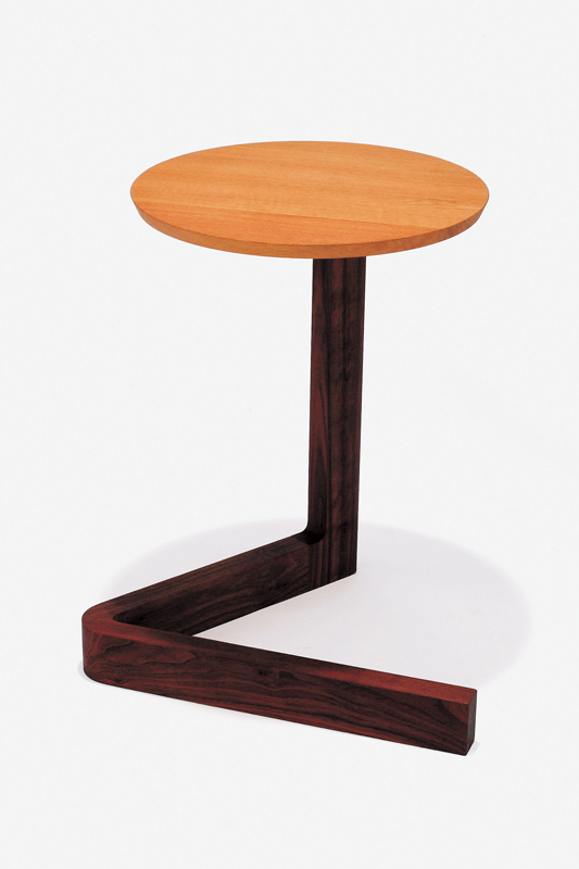 宮崎椅子製作所　ソファやベッドに「en side table/テーブル(小泉誠デザイン)」